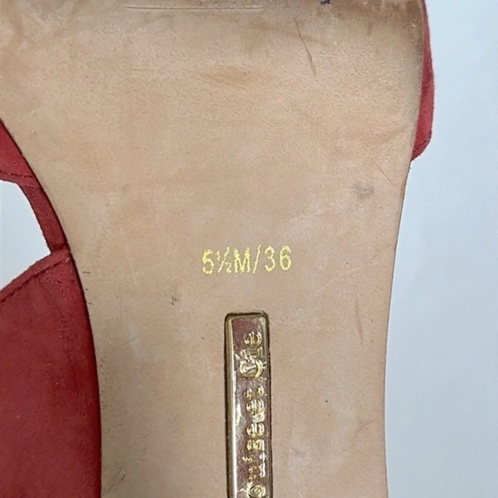 LOUISE ET CIE JENNOX HEEL Womens 5.5 or 36 Medium Red Suede